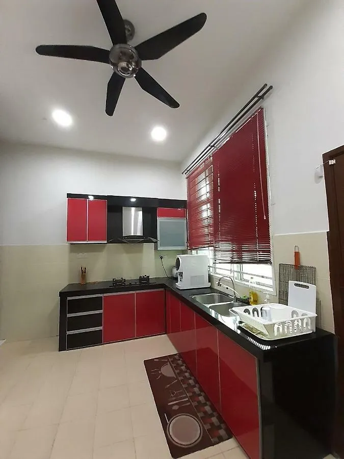 Homestay Fully Aircond Free Wifi Near Mitc,Utem Malacca